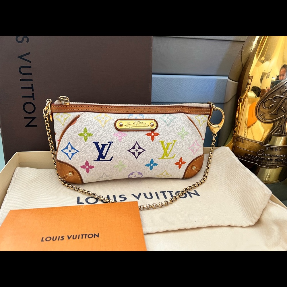 Louis Vuitton Milla clutch